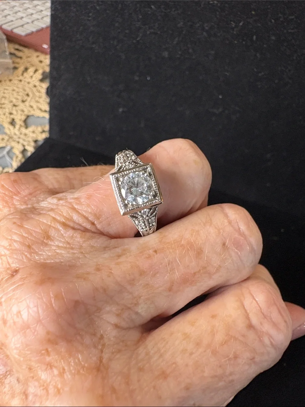 Vintage-Inspired Silver 925 Cubic Zirconia Halo Engagement Ring - White Sz 6